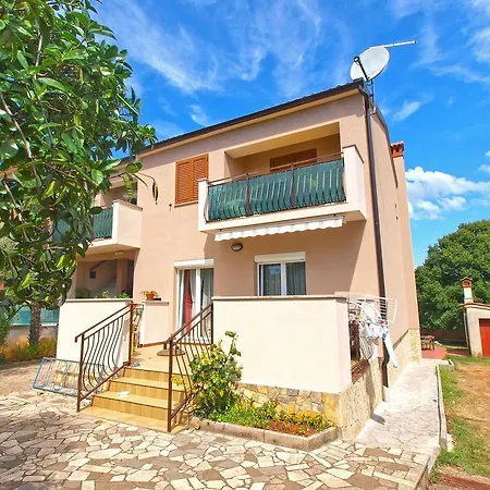 Apartments Voltica 1049 Rovinj Exterior photo