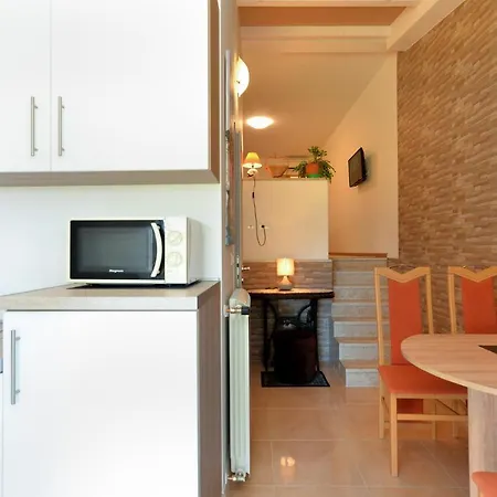 Apartments Voltica 1049 Rovinj Exterior photo